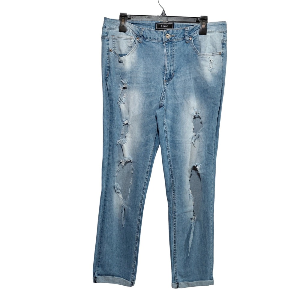 Cato Distressed Mid Rise Capris Jeans Women's 16 Stretch 27.5" Inseam Ripped